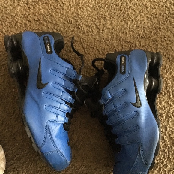 Sneakers - Picture 4 of 5